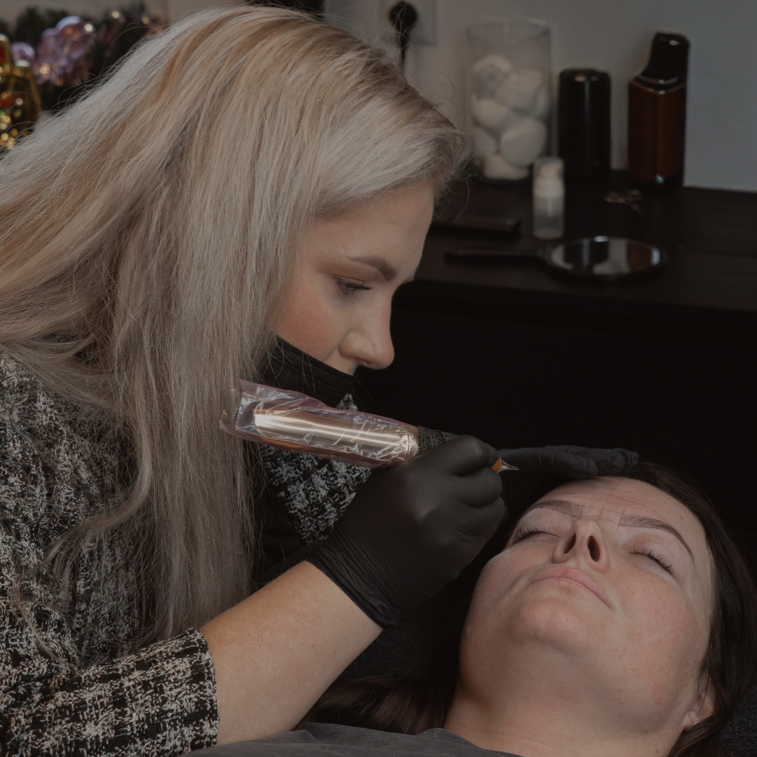 4 DAAGSE POWDERBROWS OPLEIDING  incl. 12 maanden business coaching (€4499,- excl. btw)